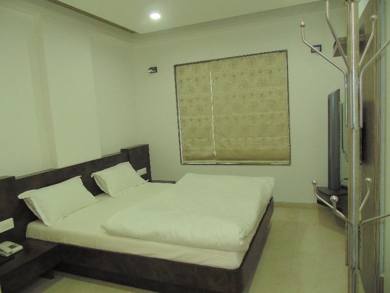 Hotel Kabir Ahmedabad Exteriör bild